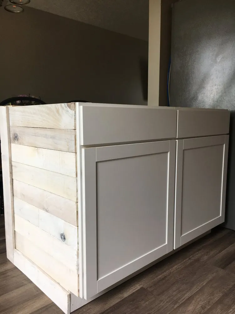 Slide of Mr Handyman Specialist