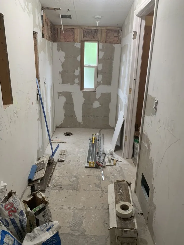 Slide of M&R Home Solution Repair