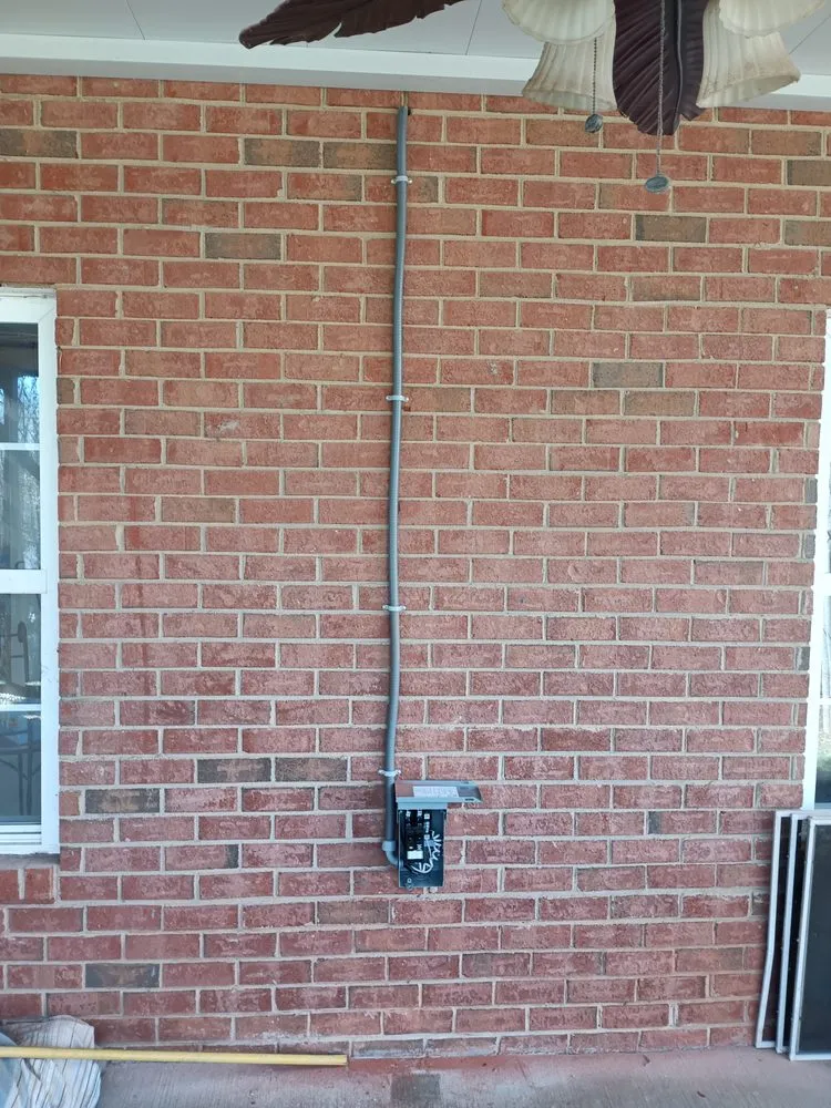 Affordable outlet and switch repair service in ,  - Mr Larry's Maintenance