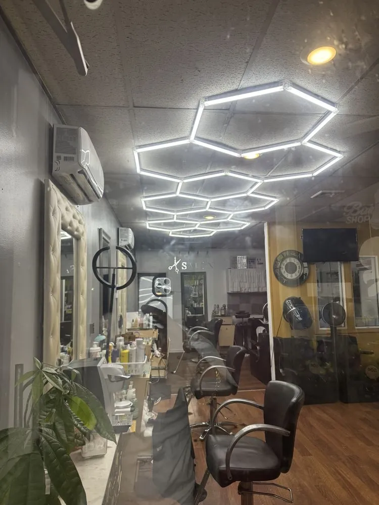 Trusted emergency electrical service in ,  by Mr Omar Handyman Travel