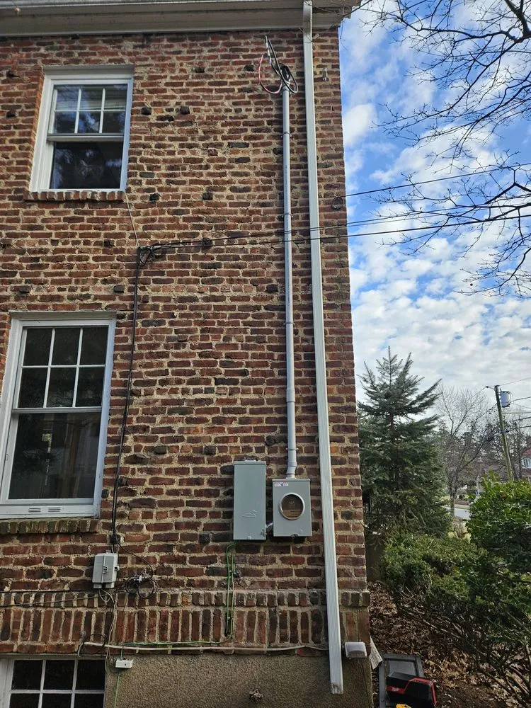 Slide of Mr. Ray Mechanical