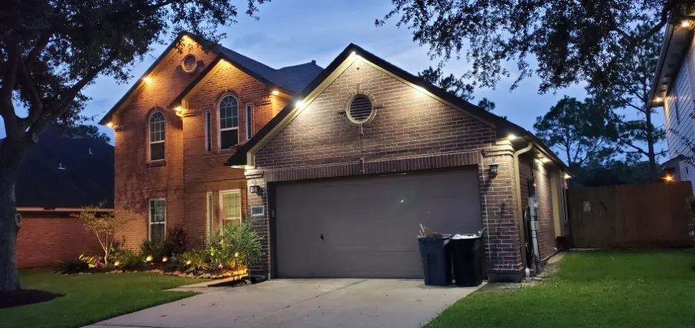 Slide of M&R Recessed LIGTHS