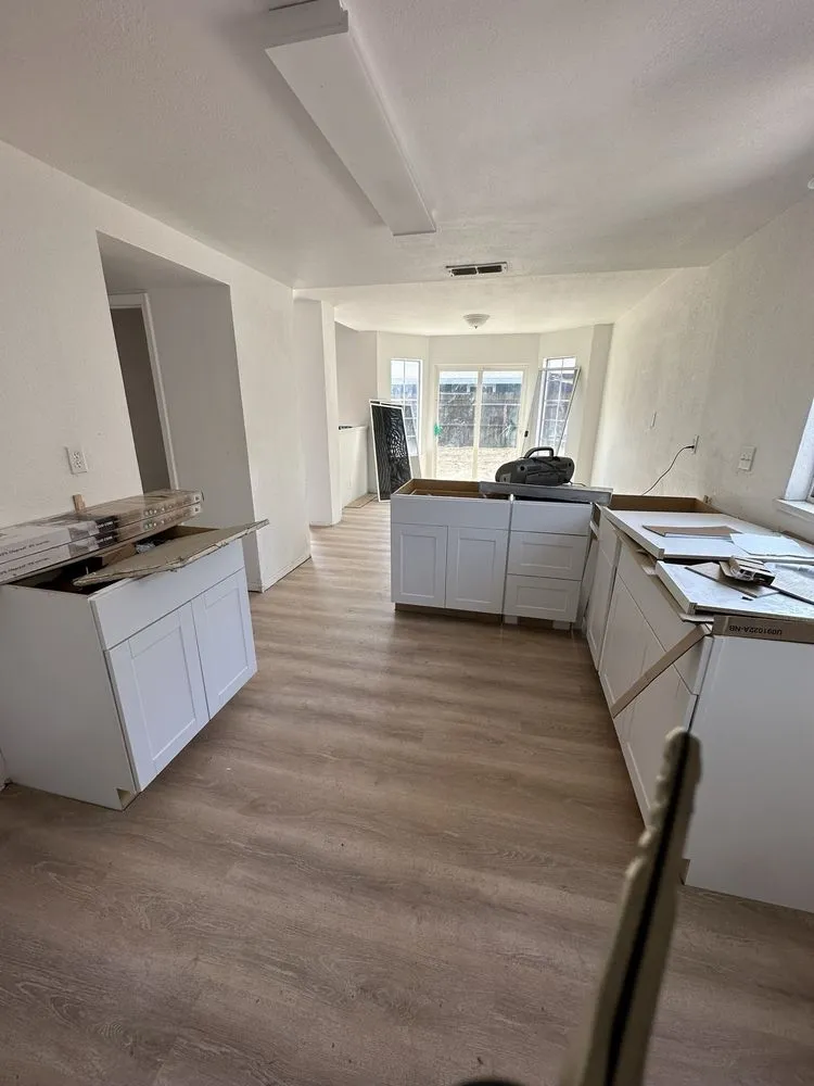 Slide of Mr Serrato Electric