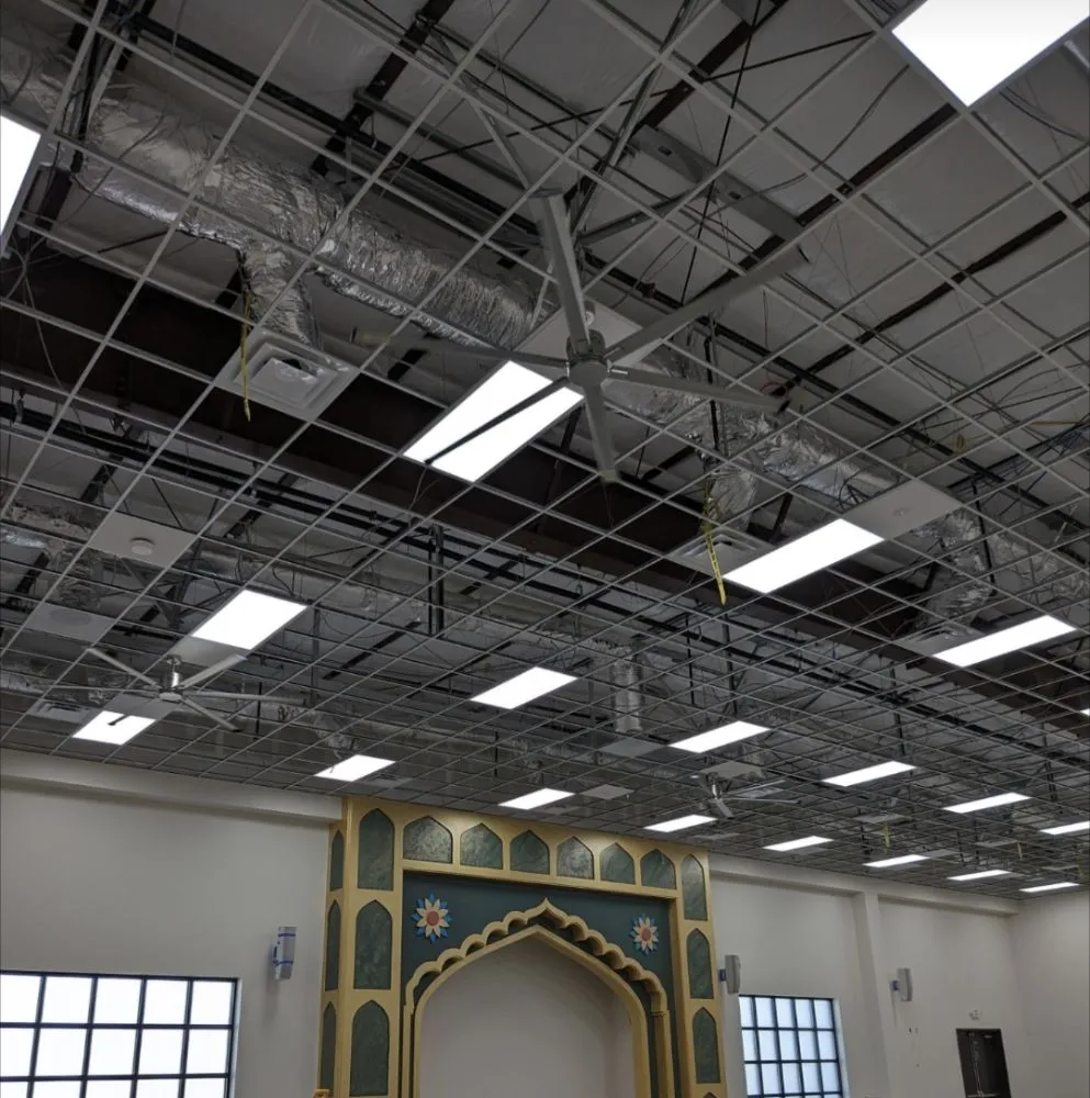 Slide of Mr Serrato Electric