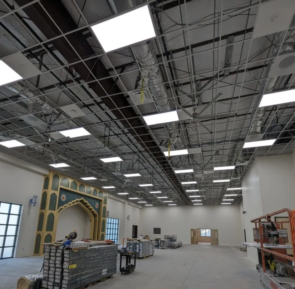 Slide of Mr Serrato Electric