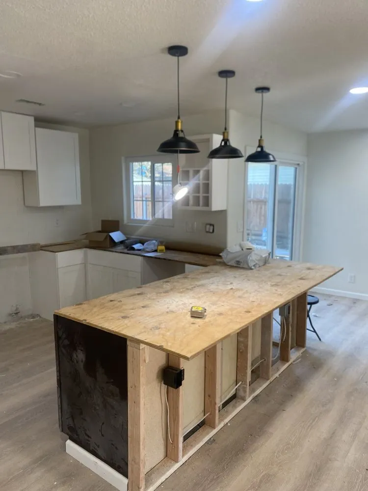 Slide of Mr Serrato Electric