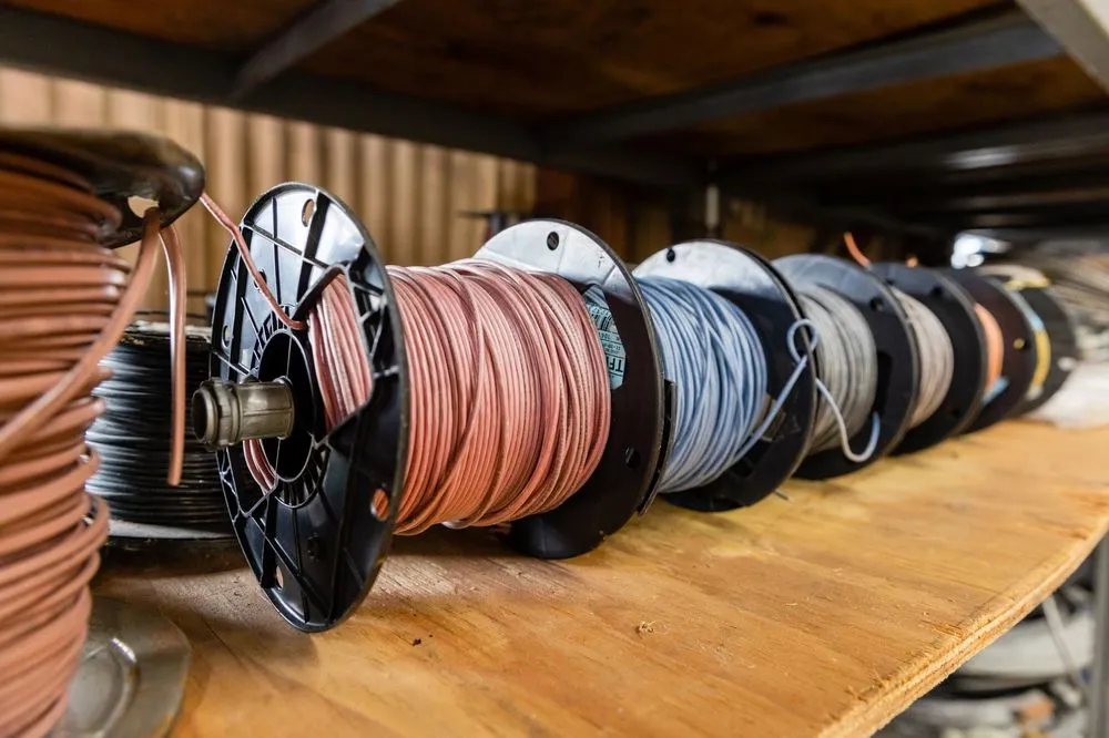 Slide of Mr Speedy Electric Service