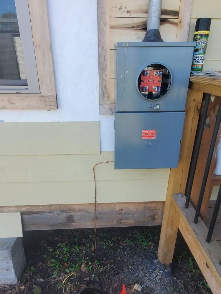 Professional emergency electrical service experts serving ,  - Mr Techxpert Electrical