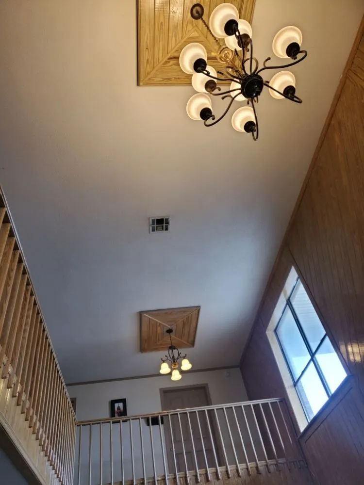 Slide of Mr Techxpert Electrical