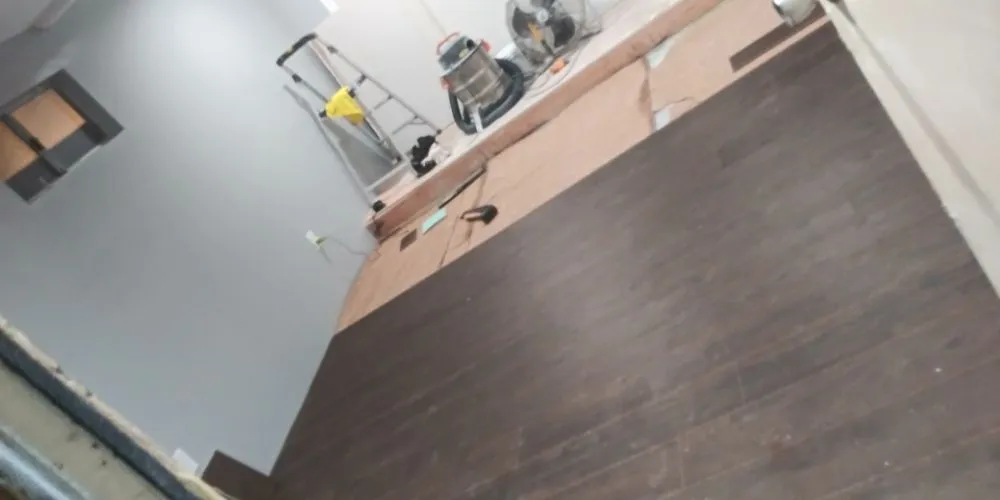 Slide of Mr Tovar Handyman