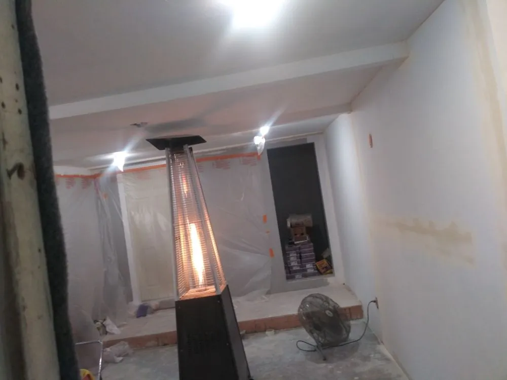 Slide of Mr Tovar Handyman