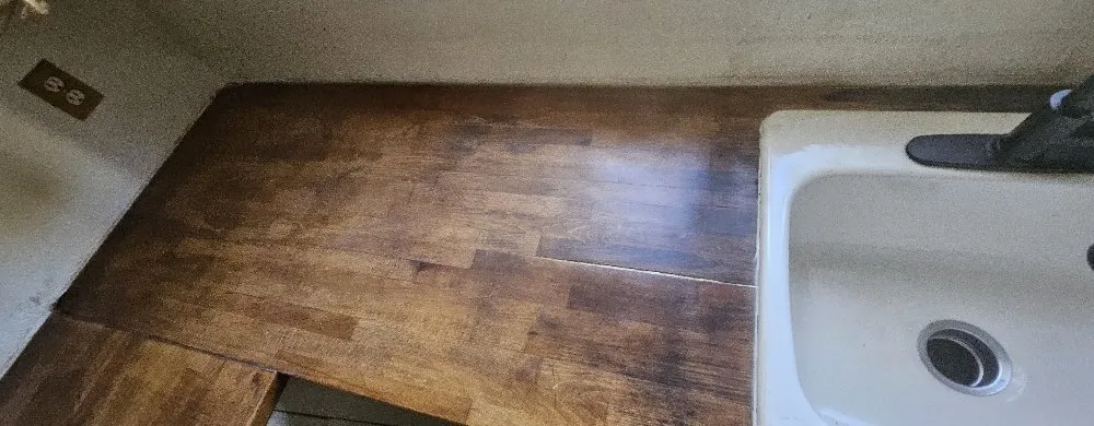 Slide of Mr Tovar Handyman