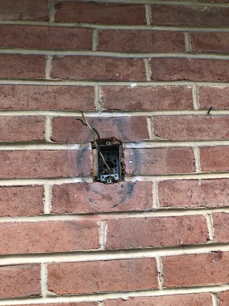 Slide of Mr T’s Electric