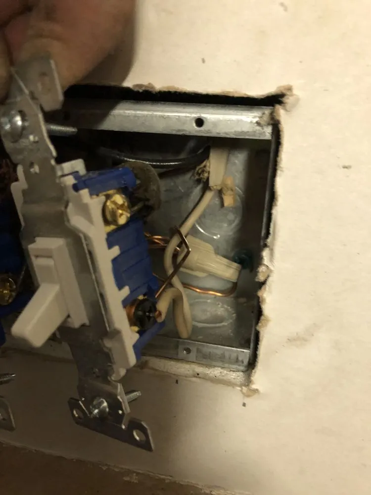 Slide of Mr T’s Electric