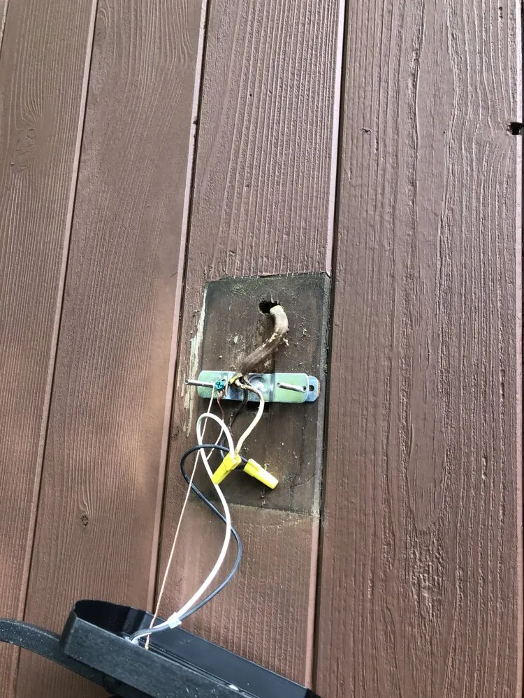 Slide of Mr T’s Electric