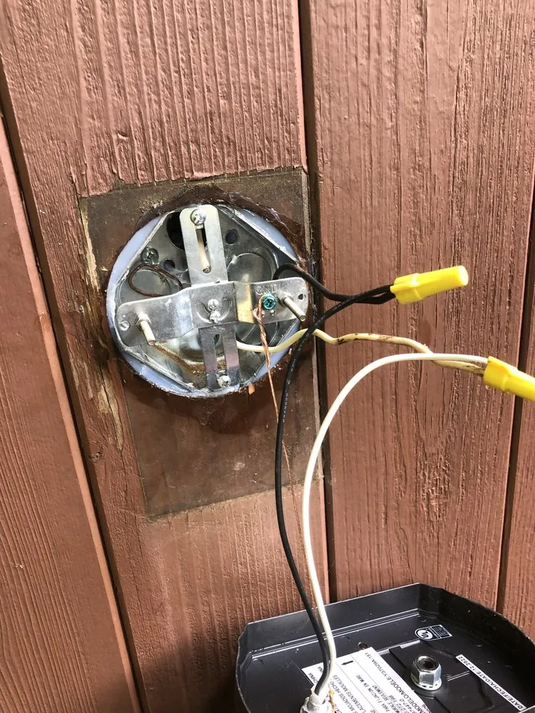 Slide of Mr T’s Electric