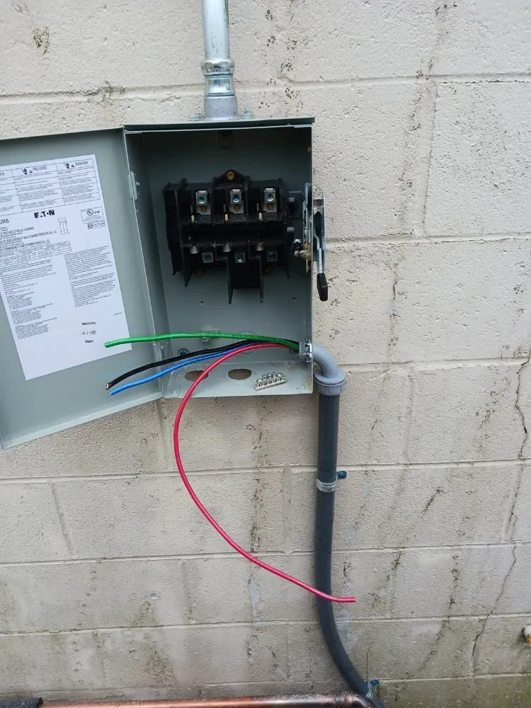 Slide of Mr Valdes Electrical Services