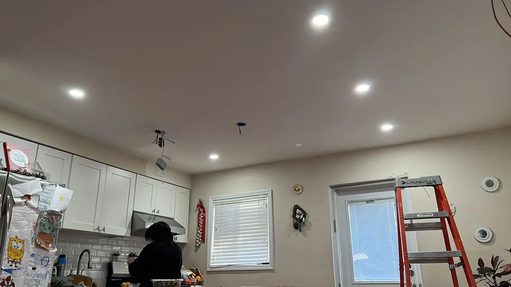 Slide of Mr Wire Electric