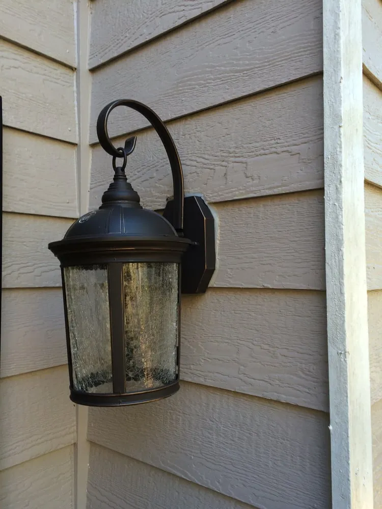 Slide of Mr Wise Electric