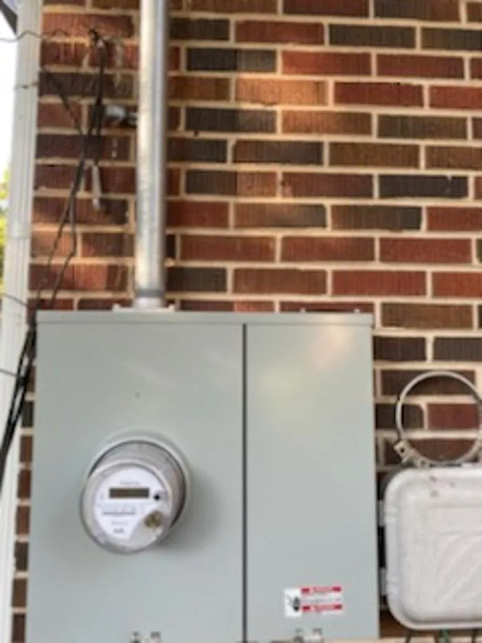 Slide of Mr Wise Electric