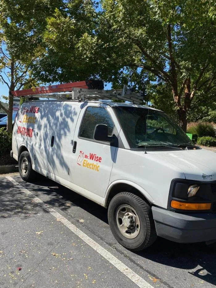 Slide of Mr Wise Electricians