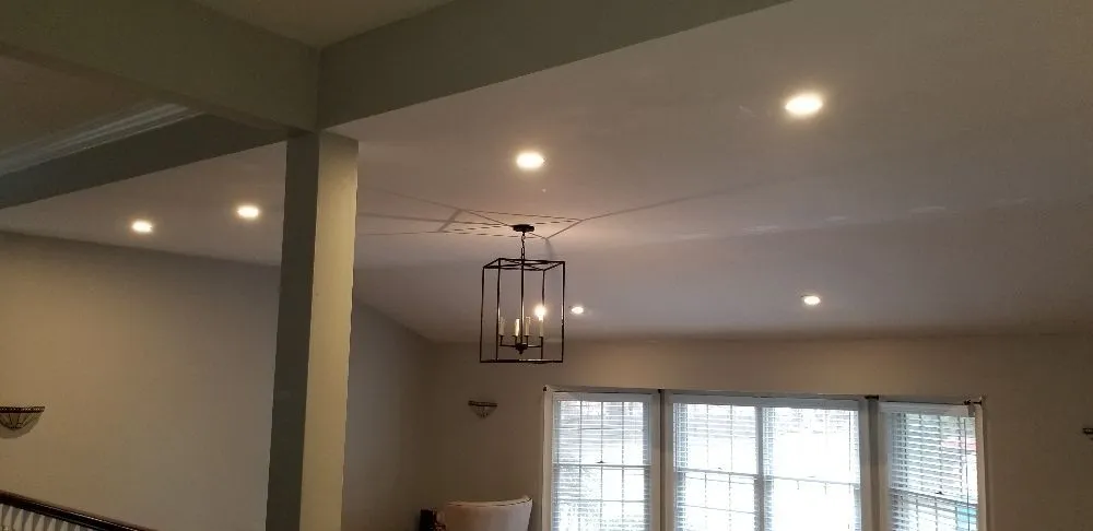 Slide of Mr. Wonderful's Electric