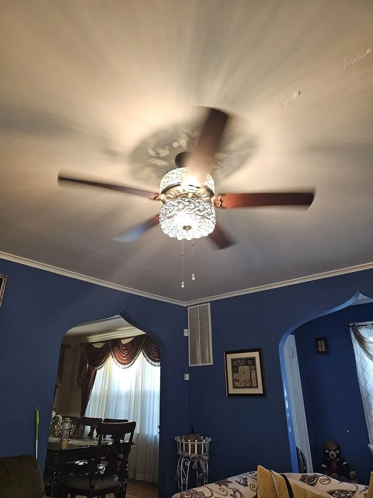 Professional circuit breaker repair service in ,  - Mr. Wonderful's Electric