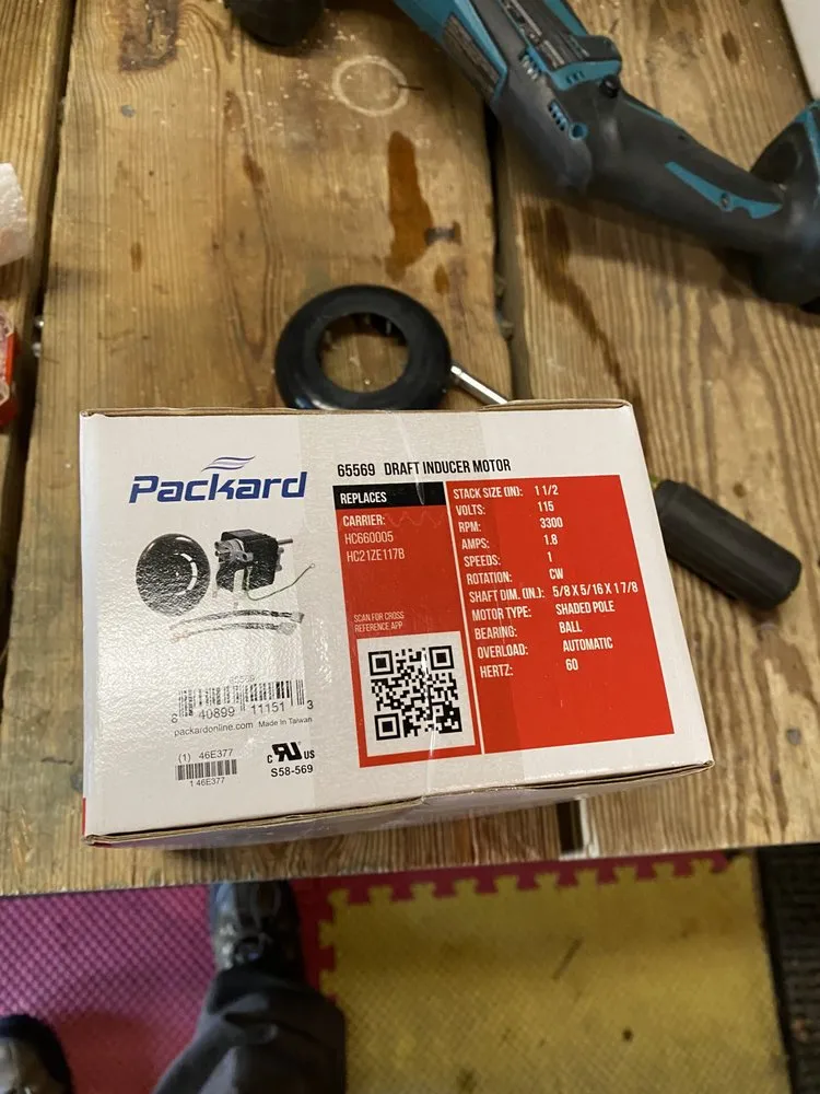 Slide of Mr W’s Handyman Service