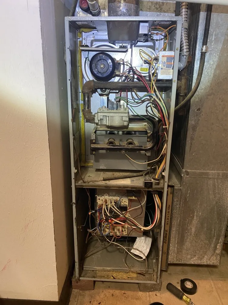 Certified circuit breaker repair in ,  by Mr W’s Handyman Service