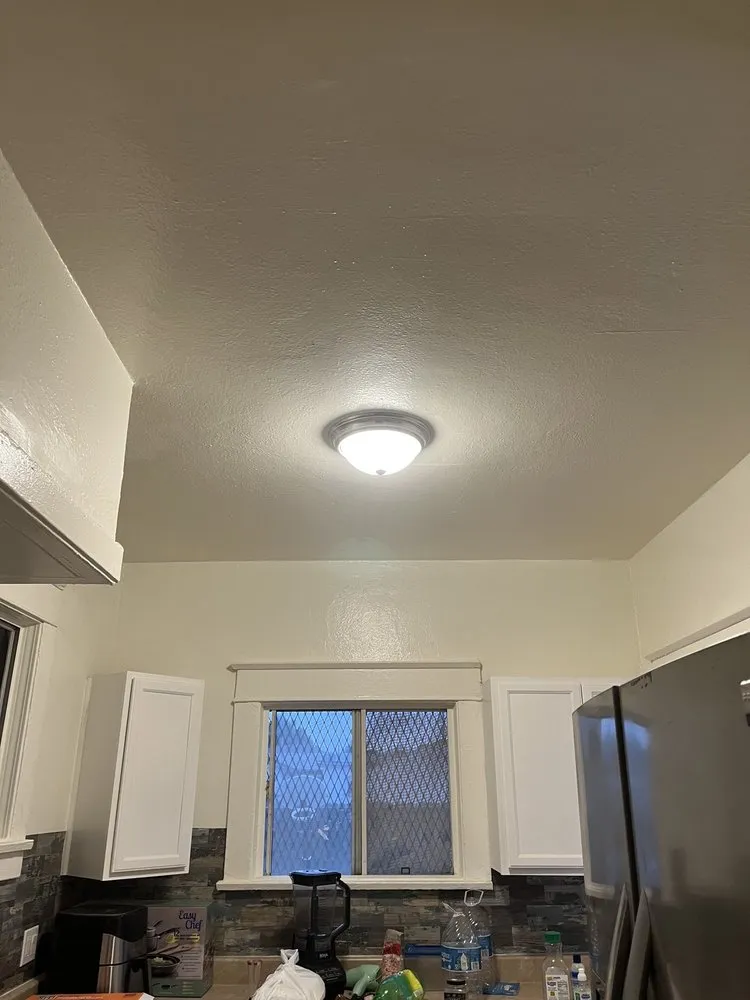 Certified emergency electrical service experts serving Lynwood, CA - Mr Zeus Electric