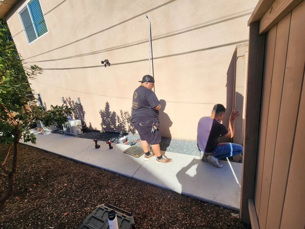 Slide of Mr.Dayz Electric