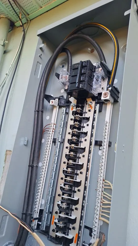 Trusted panel upgrade service in Tampa Palms, FL - Mr.Essential Home Services