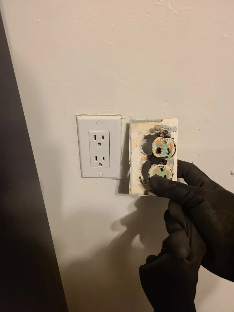 Slide of Mr.Ray Mechanical