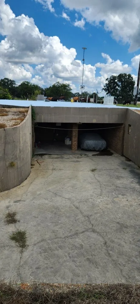 Slide of MSJ Home Improvement