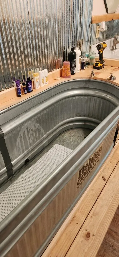 Slide of MSJ Home Improvement