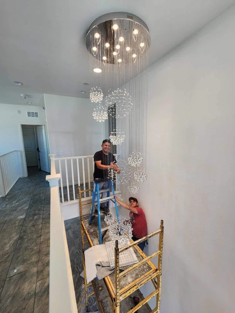 Licensed electrician providing circuit breaker repair in Arleta, CA - MT Electric