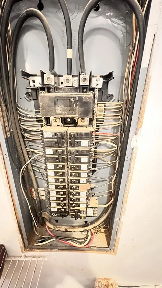 Slide of MT Electrical Services