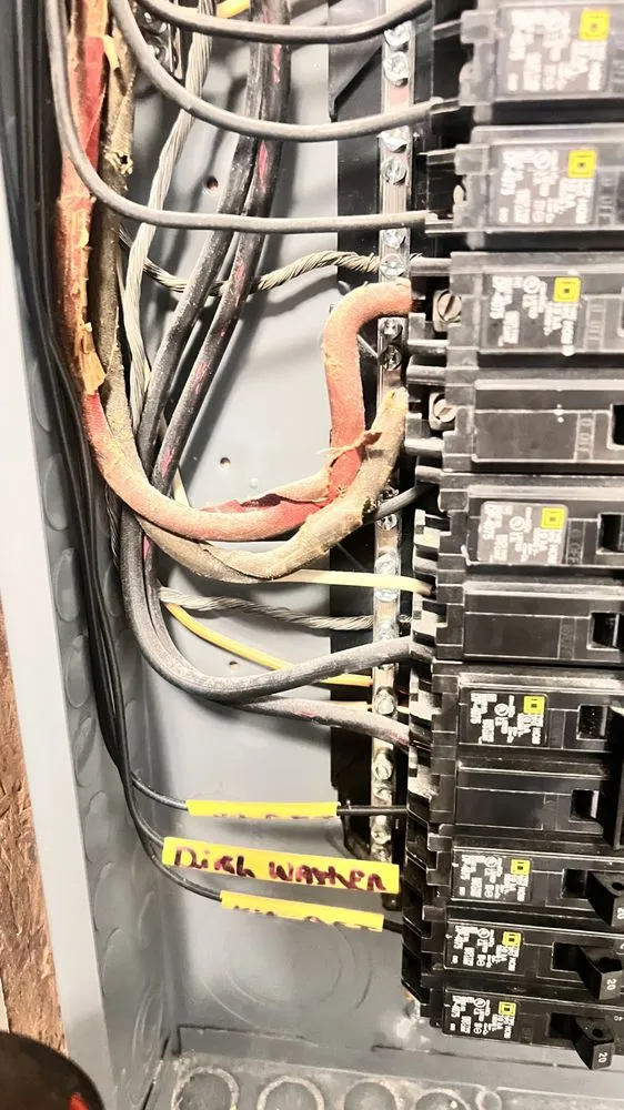 Slide of MT Electrical Services