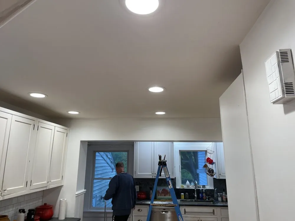 Slide of MT Electrical Services