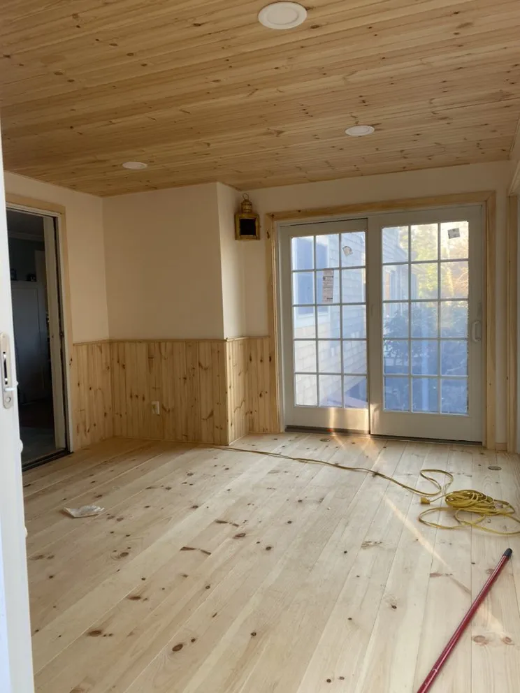 Certified electrician providing wiring installation in , 