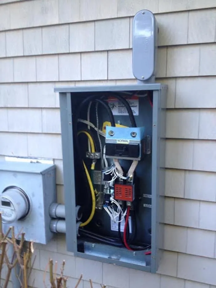 Slide of MTE Electrical Contractor