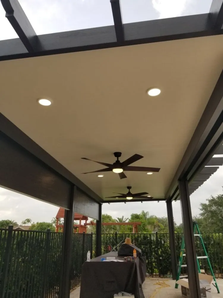 Slide of Mtm Electric