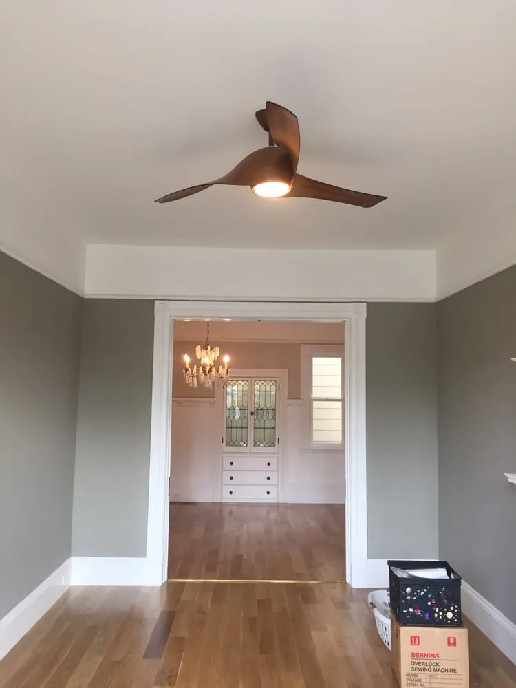 Slide of Mulholland Electric