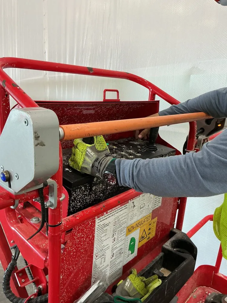 Slide of Multi Electric Services