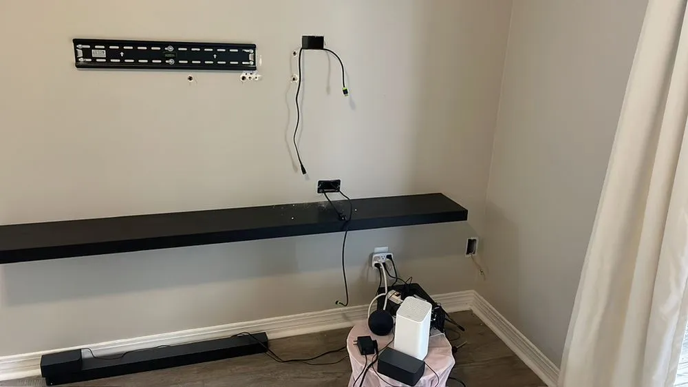 Slide of Munoz & Associate Services