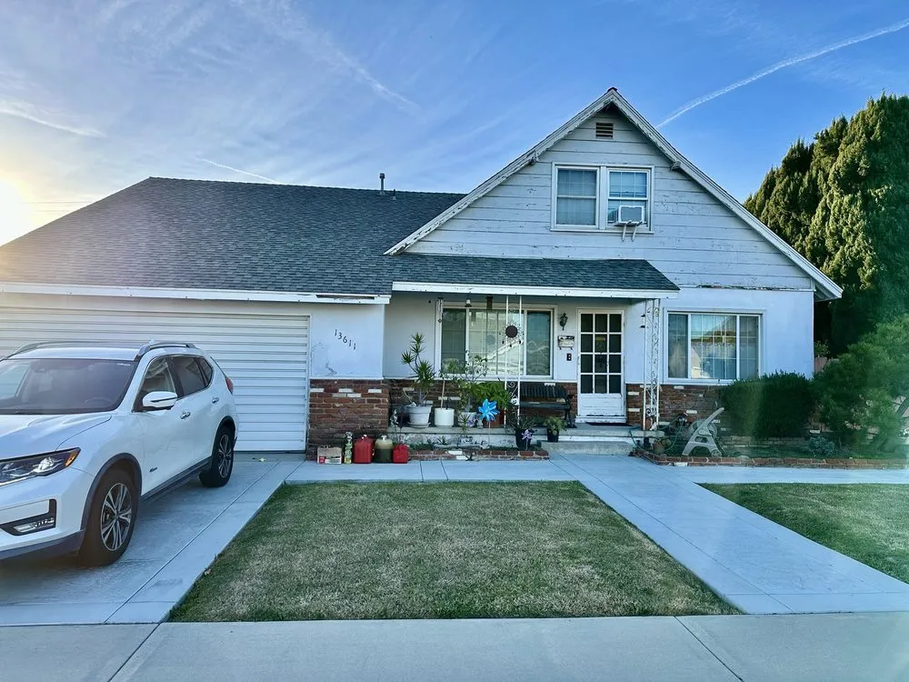 Slide of Munoz Construction