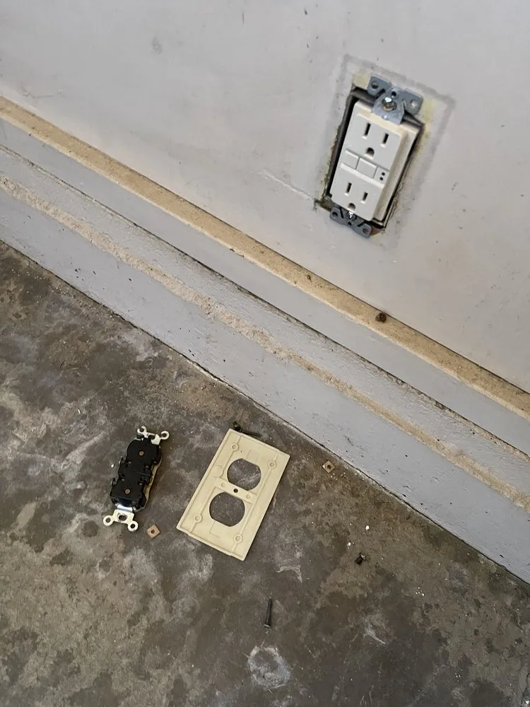Emergency outlet and switch repair in ,  by Murphy Family Electric