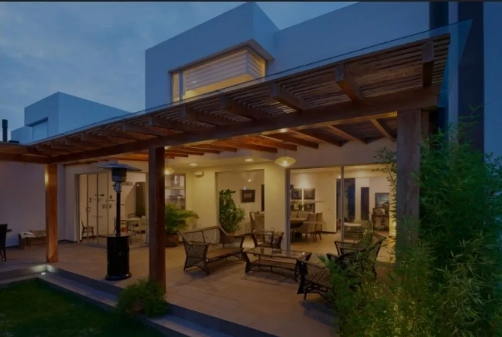 Slide of Mustang Electric