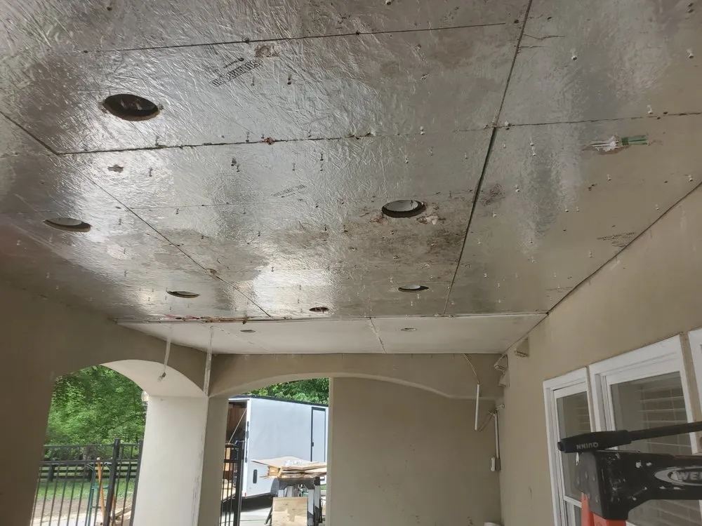 Reliable electrician providing lighting installation in , 