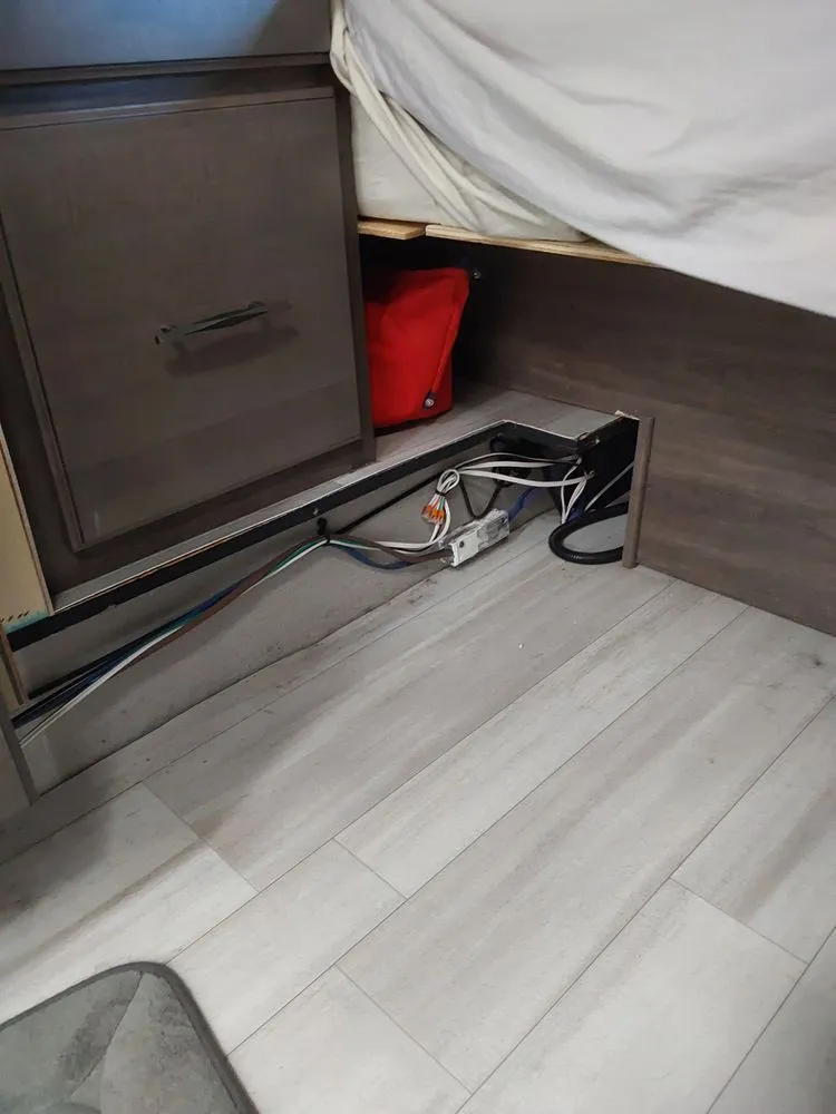 Slide of My Mobile RV Service